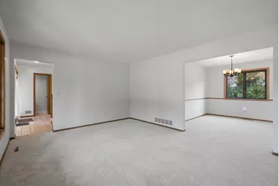 454 Oday Street S, Maplewood, MN 55119 - Photo 5