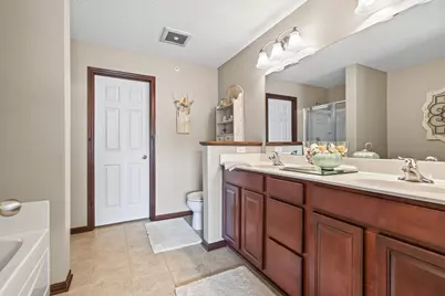 9540 Washington Boulevard #5, Chanhassen, MN 55317 - Photo 21