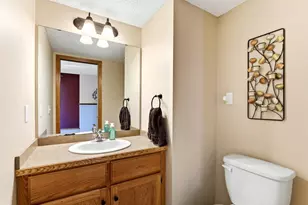 146 Shetland Ln, Lino Lakes, MN 55014 - Photo 17