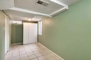 2907 Penn Ave N, Minneapolis, MN 55411 - Photo 15