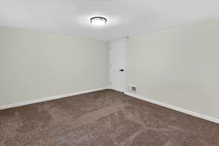 285 W 1st St, Rush City, MN 55069 - Photo 21