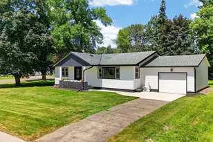 285 W 1st St, Rush City, MN 55069 - Photo 49