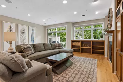 533 Willoughby Way W, Minnetonka, MN 55305 - Photo 13