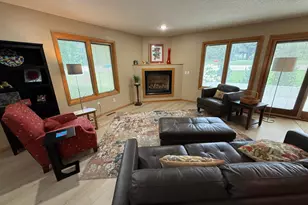 305 Salem Point Dr SW, Rochester, MN 55902 - Photo 5