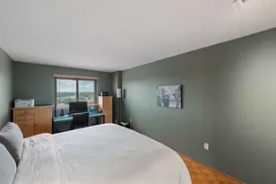 400 Groveland Ave, Minneapolis, MN 55403 - Photo 15