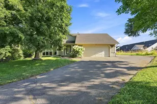 656 E 2nd St, Waconia, MN 55387 - Photo 13