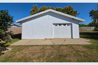 320 6th Avenue NE, Plainview, MN 55964 - Photo 49