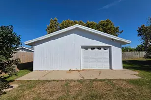 320 6th Ave NE, Plainview, MN 55964 - Photo 49