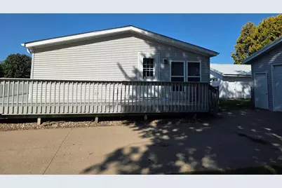 320 6th Avenue NE, Plainview, MN 55964 - Photo 3