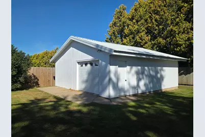 320 6th Avenue NE, Plainview, MN 55964 - Photo 9