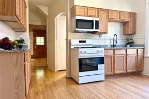 848 Beech St, Saint Paul, MN 55106 - Photo 11