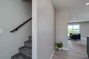 3123 Scotch Ln, Mankato, MN 56001 - Photo 3