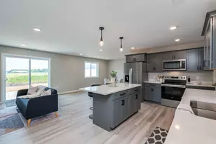 3123 Scotch Ln, Mankato, MN 56001 - Photo 5
