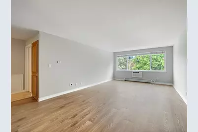 2700 W 44th Street #315, Minneapolis, MN 55410 - Photo 3