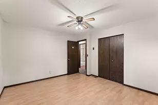 28564 Zurich Street NE, North Branch, MN 55056 - Photo 9
