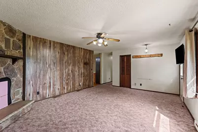28564 Zurich Street NE, North Branch, MN 55056 - Photo 7