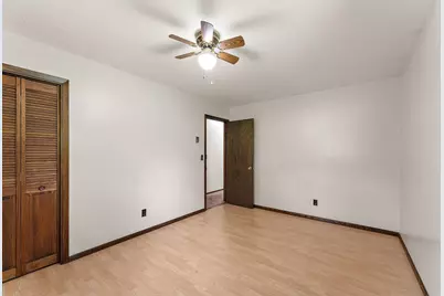 28564 Zurich Street NE, North Branch, MN 55056 - Photo 13