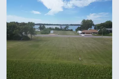 190 and 180 Northwood Drive, Cottonwood, MN 56229 - Photo 9