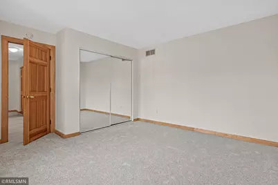 7688 Dunmore Road, Woodbury, MN 55125 - Photo 15