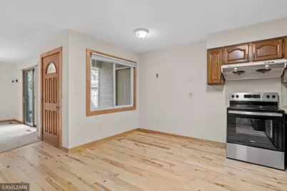 7688 Dunmore Road, Woodbury, MN 55125 - Photo 11