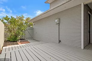 7688 Dunmore Rd, Woodbury, MN 55125 - Photo 29