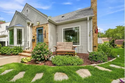 3410 Zenith Avenue N, Robbinsdale, MN 55422 - Photo 3