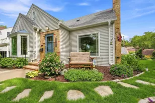 3410 Zenith Ave N, Robbinsdale, MN 55422 - Photo 3
