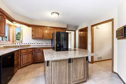 8160 Neal Avenue N, Stillwater, MN 55082 - Photo 11