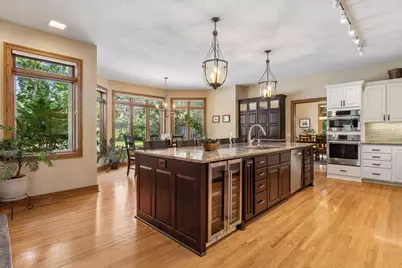 28010 Boulder Bridge Drive, Excelsior, MN 55331 - Photo 9