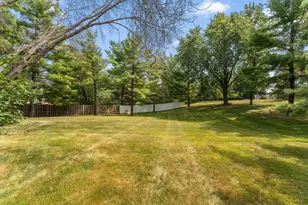 10797 Purdey Rd, Eden Prairie, MN 55347 - Photo 3