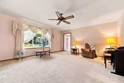 3017 Standridge Place, Maplewood, MN 55109 - Photo 15