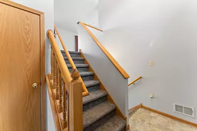 1704 Jefferson Street S, Cambridge, MN 55008 - Photo 7