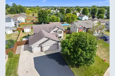 1704 Jefferson Street S, Cambridge, MN 55008 - Photo 5