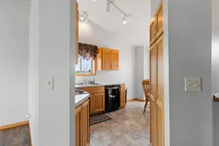 1704 Jefferson St S, Cambridge, MN 55008 - Photo 13