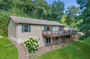 6648 Gonia Dr, Caledonia, MN 55921 - Photo 1