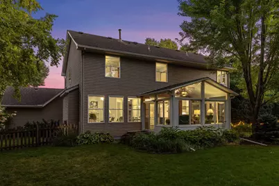 9025 Sunnyvale Drive, Chanhassen, MN 55317 - Photo 5