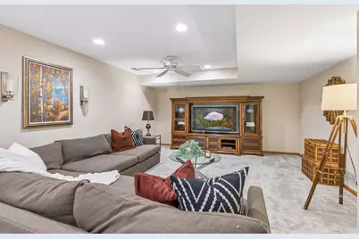 9025 Sunnyvale Drive, Chanhassen, MN 55317 - Photo 43