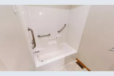 2858 9th Avenue SE, Willmar, MN 56201 - Photo 23