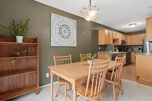 1718 Woodgate Ln, Eagan, MN 55122 - Photo 9