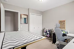 1718 Woodgate Ln, Eagan, MN 55122 - Photo 23