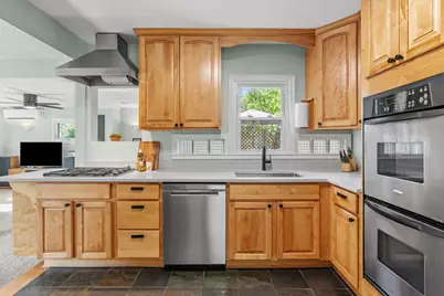 2310 Byrd Avenue N, Golden Valley, MN 55422 - Photo 17