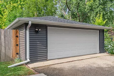 2310 Byrd Avenue N, Golden Valley, MN 55422 - Photo 5