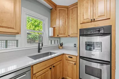 2310 Byrd Avenue N, Golden Valley, MN 55422 - Photo 21