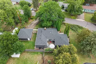 2310 Byrd Ave N, Golden Valley, MN 55422 - Photo 31