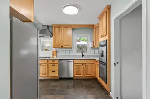 2310 Byrd Ave N, Golden Valley, MN 55422 - Photo 13
