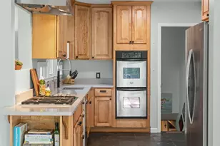 2310 Byrd Ave N, Golden Valley, MN 55422 - Photo 21