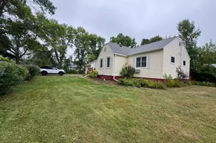 421 1st St, Moose Lake, MN 55767 - Photo 5