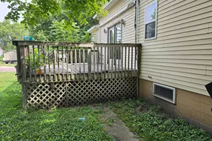 214 E 8th St, Fairmont, MN 56031 - Photo 5