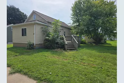 214 E 8th Street, Fairmont, MN 56031 - Photo 1