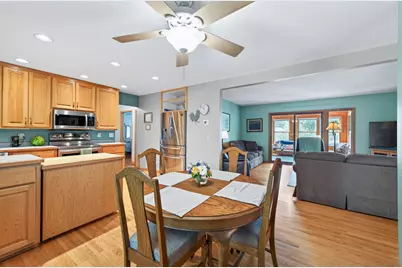 10657 Verdin Street NW, Coon Rapids, MN 55433 - Photo 13